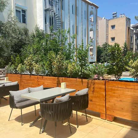 Derin Suit Otel Antalia Esterno foto