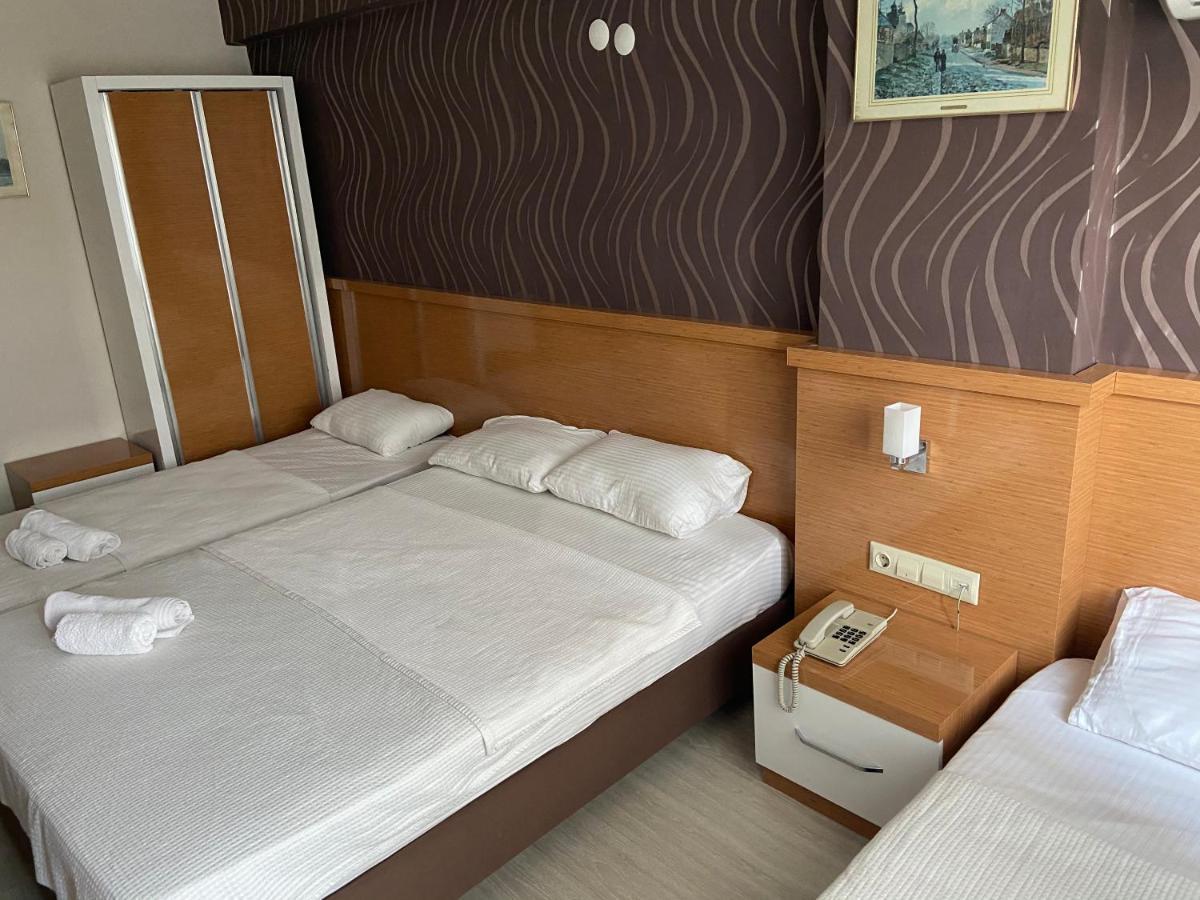 Derin Suit Otel Antalia Esterno foto