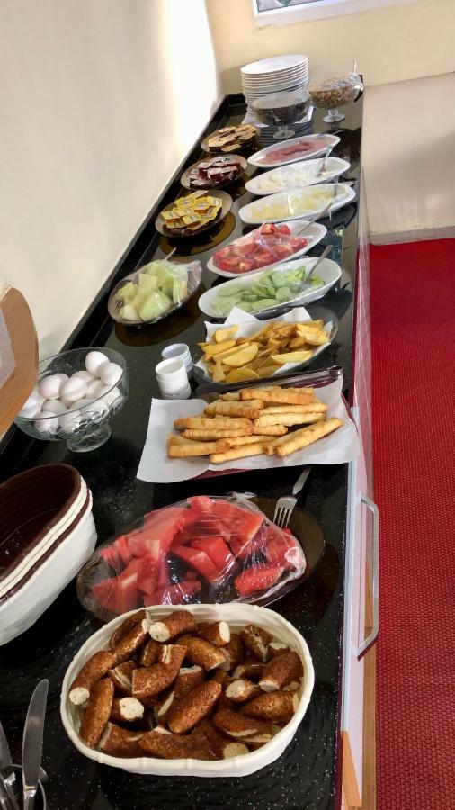 Derin Suit Otel Antalia Esterno foto