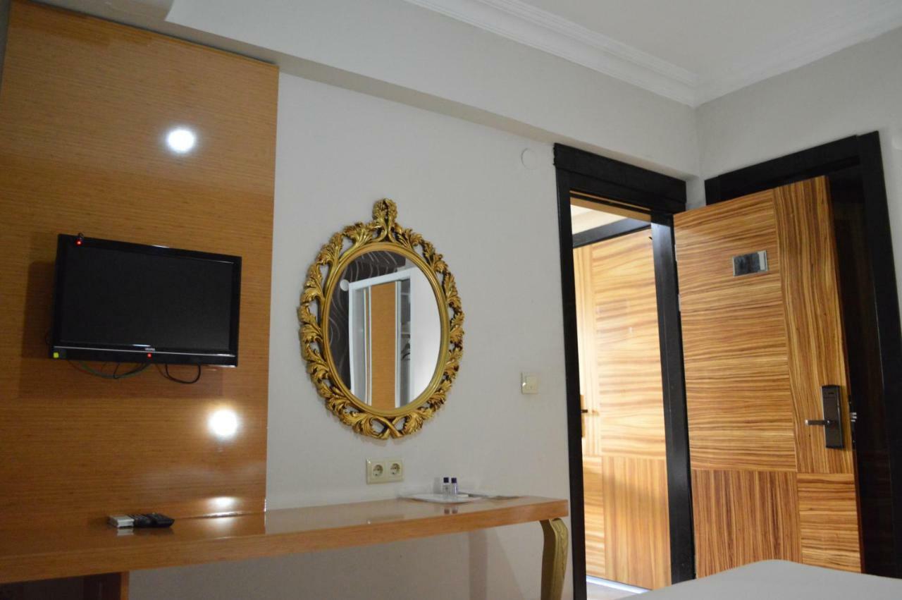 Derin Suit Otel Antalia Esterno foto