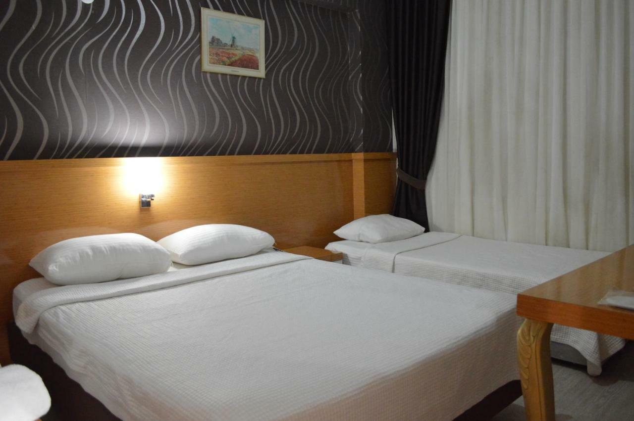 Derin Suit Otel Antalia Esterno foto